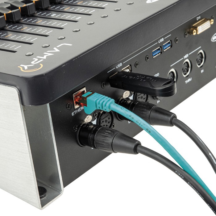 Showtec LMPY DNGL Freischaltschlüssel