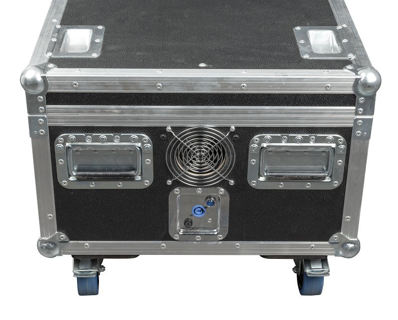 Showtec EventSpot 1600 Q4 Set Koffer mit Ladegerät
