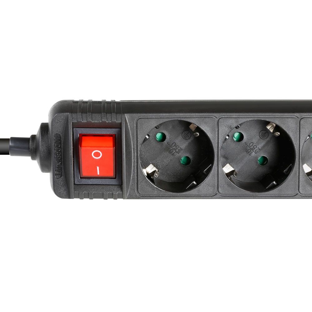 Adam Hall 3fach Steckdosenleiste mit Schalter