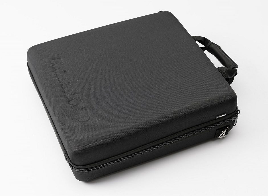 Magma CTRL Case Twelve schwarz