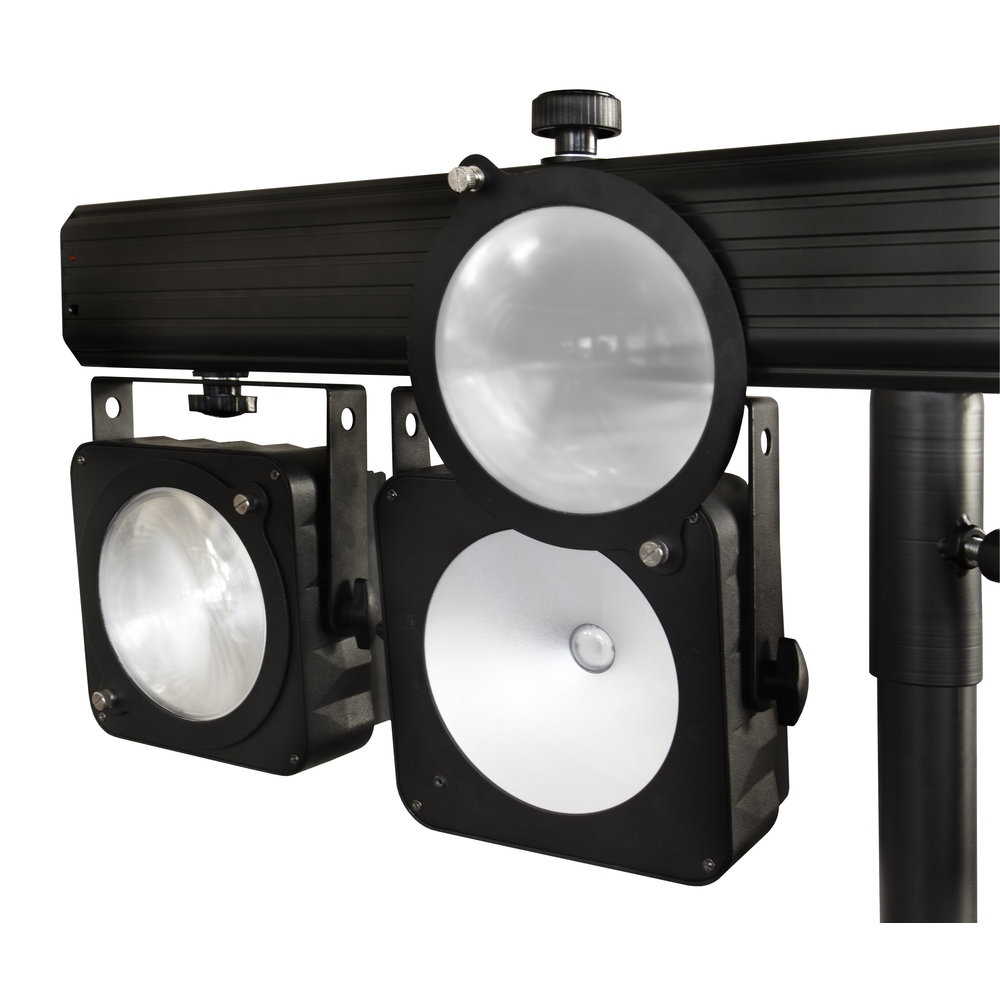 JB Systems COB-4BAR mit 4x 36 Watt COB LEDs